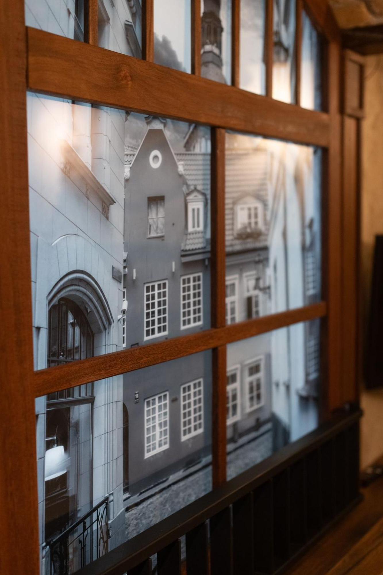 Photographer Rudolf's - Ground Floor With Separate Entrance Appartement Riga